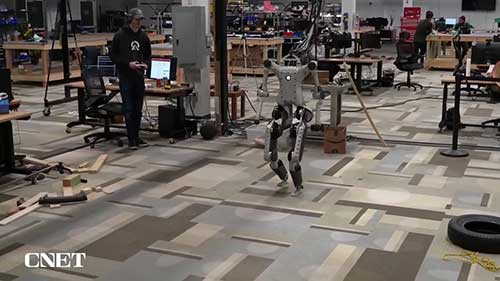 人形机器人：阿波罗