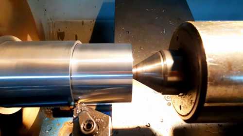 斜齿轮切削加工