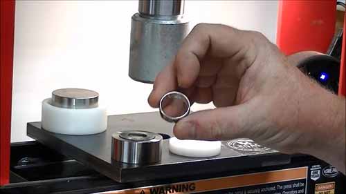 铸币用簧片冲压模具