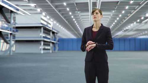 未来的汽车涂装车间