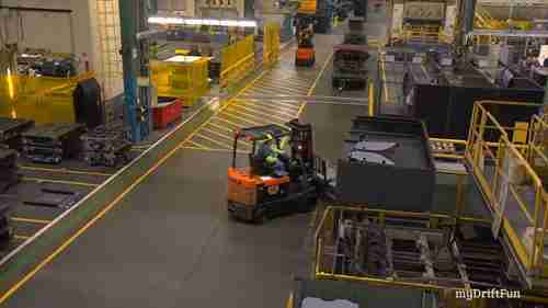 丰田凯美瑞的制造过程