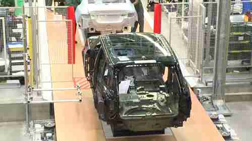 路虎总装内饰装配线