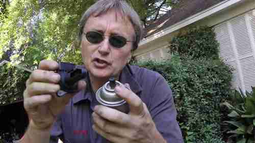 更换节气门位置传感器