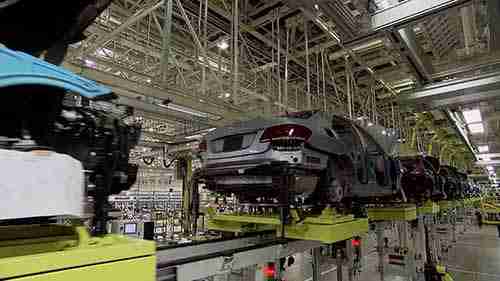 北京奔驰装配线