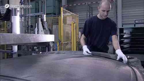 宝马碳纤维材料