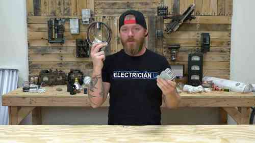 接触器和继电器的区别