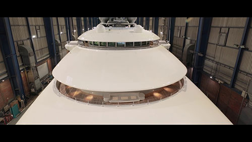 超级游艇首次下水3