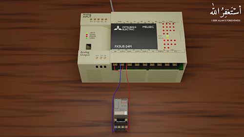 如何将继电器连接到PLC