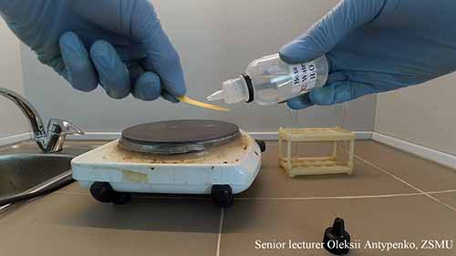 聚氯乙烯的降解