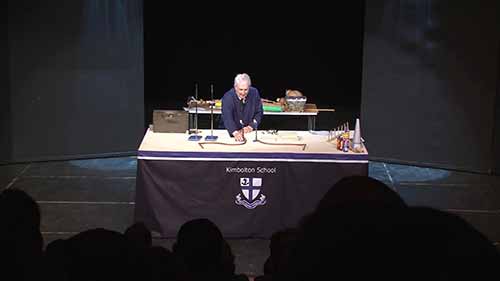 火药的燃烧特性