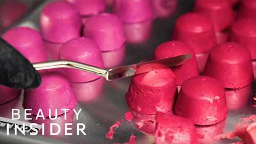 定制口红实验室让你拥有自己的专属色号