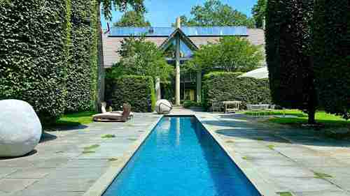 走进杰克·莱诺·拉森的“长屋收藏”之家