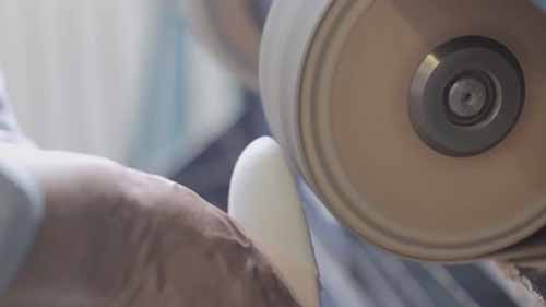 伦敦时装学院短训班：制作乐福鞋