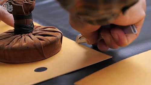 韩国裁缝制作定制皮大衣的过程