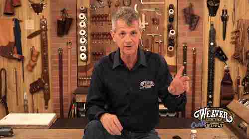 皮革元素：使用皮革脱脂剂