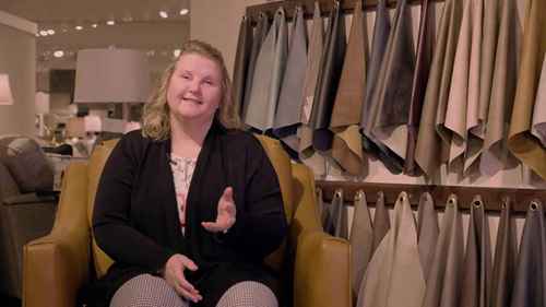 家具专家讲解不同类型的皮革