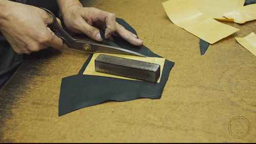 2分钟制作一件飞行皮夹克