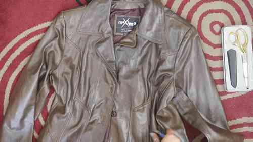 如何拆剪一件皮夹克