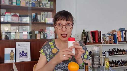 莎拉·麦卡特尼教你训练嗅觉