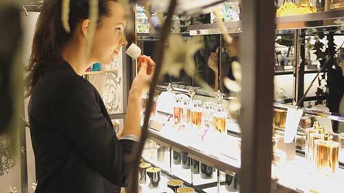 香水：一门法国艺术