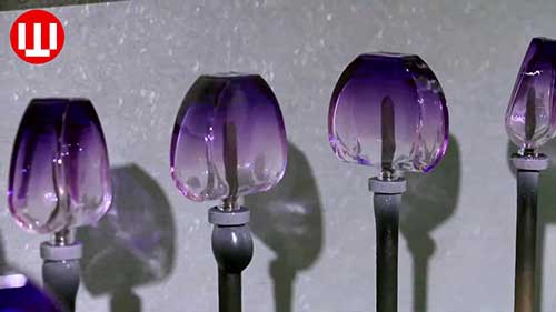 化妆品生产过程：香水工厂如何制造香水