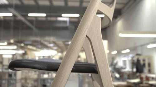 汉斯·瓦格纳与锯木架椅