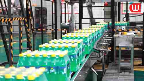 饮料加工厂：雪碧