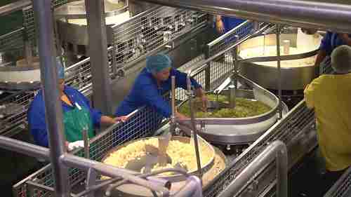 什锦水果罐头加工厂