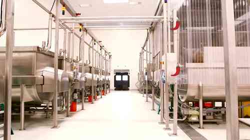 是拉差辣椒酱加工厂