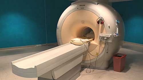 X线、MRI和CT的区别