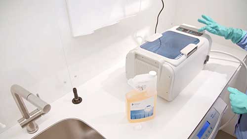 清洁与保养超声洁牙机