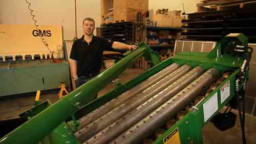 更换粮食滚筒筛的筒体