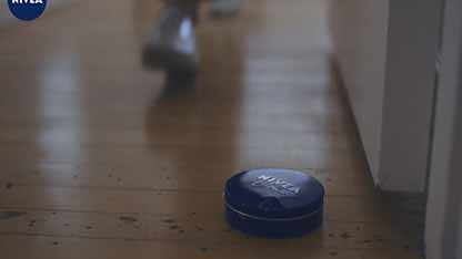 妮维雅护肤品广告