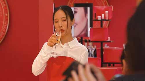 兰蔻线下快闪活动