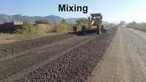 道路施工：铺设骨料基层的步骤