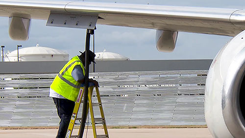 飞机燃油储存设施 