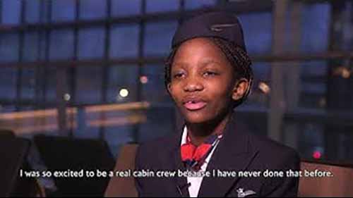 英国航空让小女孩圆了空姐梦