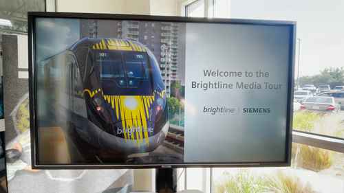 参观西门子萨克拉门托车辆厂