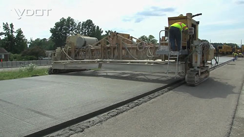 水硬水泥混凝土摊铺