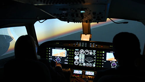 荷航实习生：荷航飞行学院