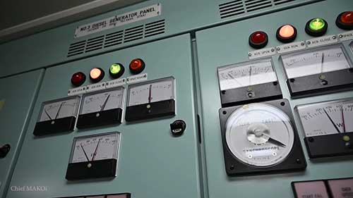 如何启动船舶主机：从准备到完全启动