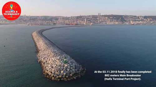 用于保护港口的防波堤：以色列防波堤建设