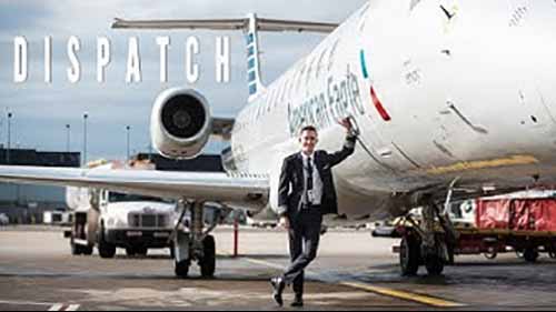 飞行员如何与调度部门合作确保航班安全