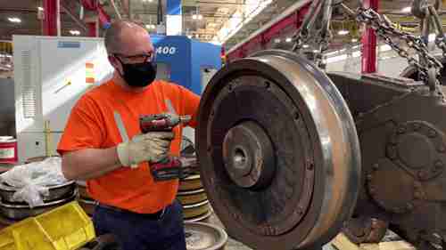 MBTA幕后 - 地铁大修车间