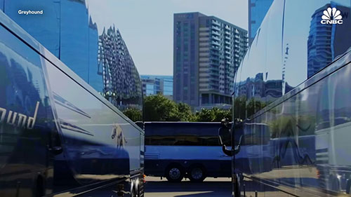 灰狗如何成为美国最大的巴士公司