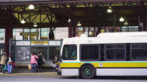 重新设计公交网络