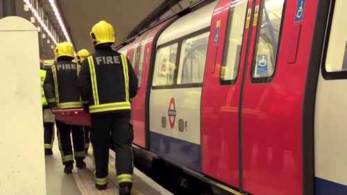 伦敦地铁透视（5）