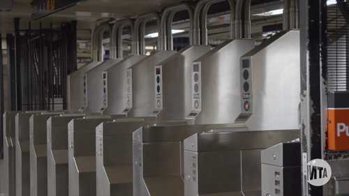 车站管理员做什么？