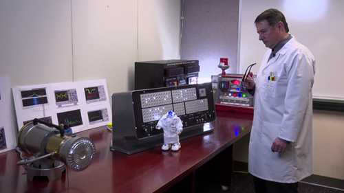 弗恩教授演示铁路联锁