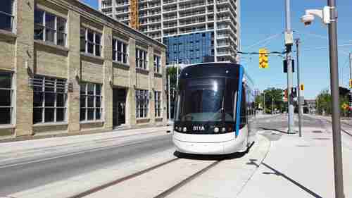 轻轨与快速公交之争